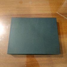Érmetároló doboz 24 férőhelyes fekete papír